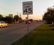 Baytown 45 mph sign