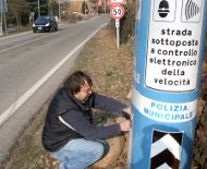 Repaired speed camera/Foto Amato