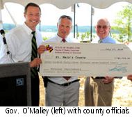 Maryland Governor with check 